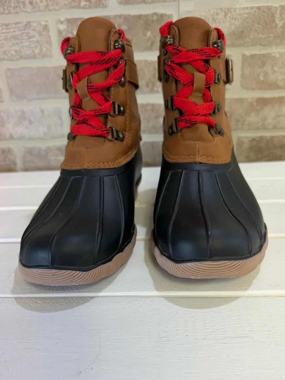 Maurices Jade Duck Boots Women’s Size 8 Brown Black Waterproof Rain Snow Hiking
